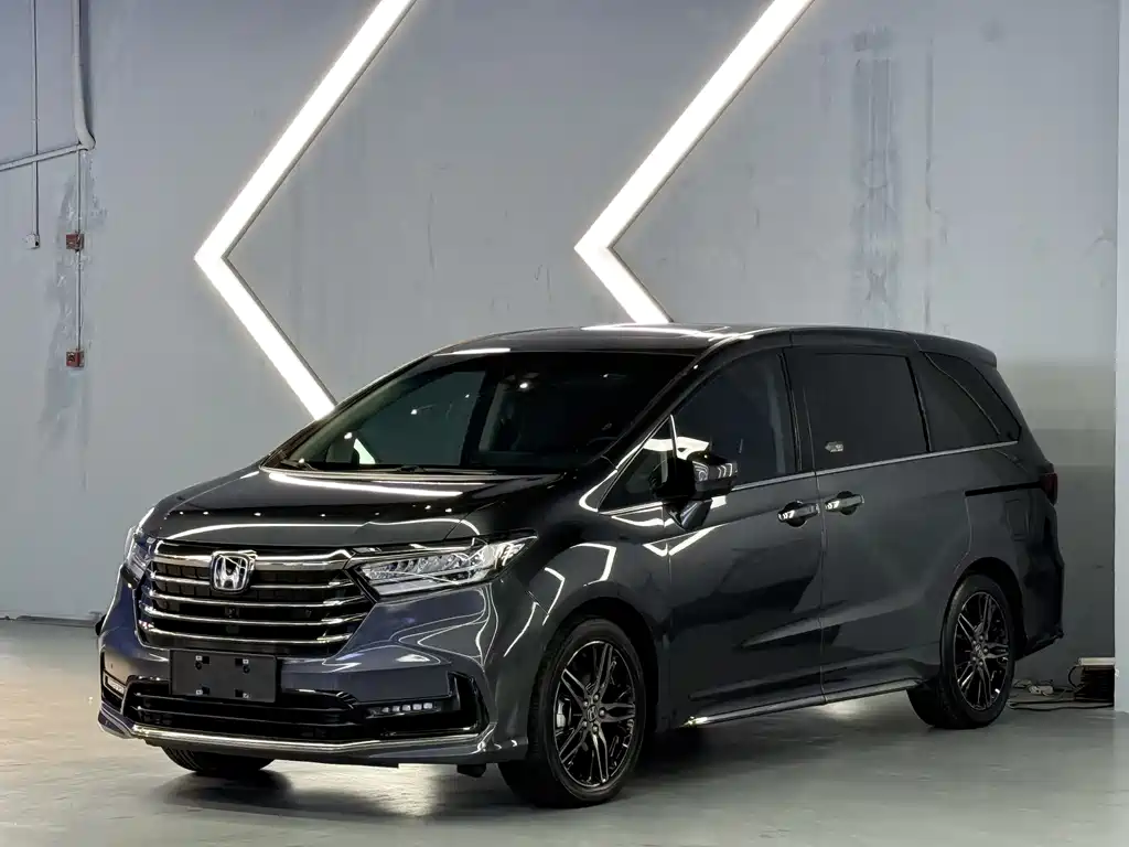 Odyssey 2022 2.0L e:HEV Sharp Supreme Edition