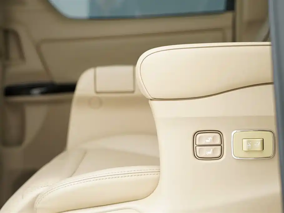 Alphard 2012 3.5L Luxury Edition