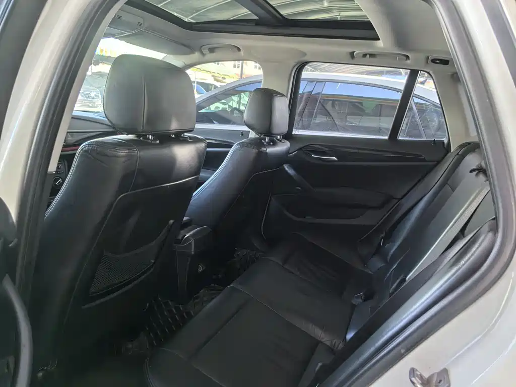 BMW X1 2015 sDrive18i Fashion Edition