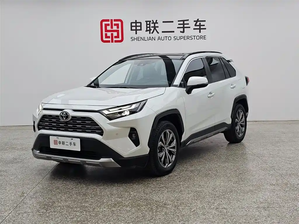 Toyota RAV4 2024 2.0L CVT FWD Style Plus Edition
