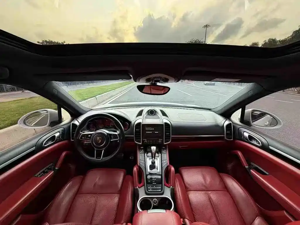 Porsche Cayenne 2016 3.0T