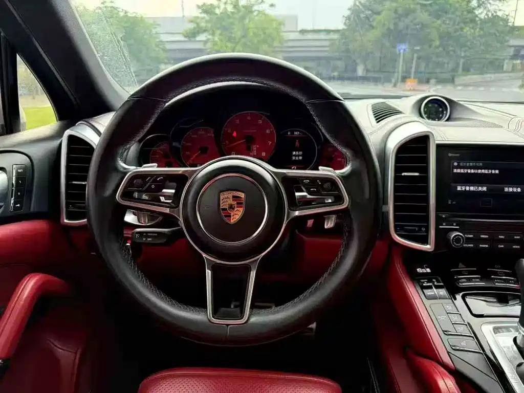 Porsche Cayenne 2016 3.0T