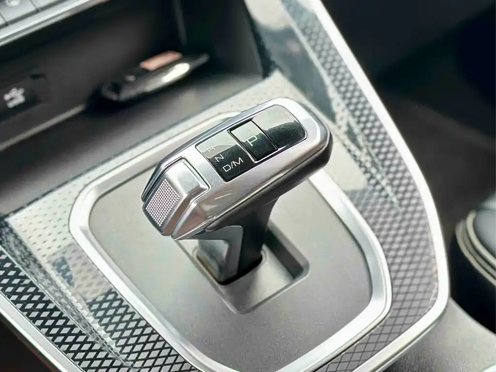 Haval M6 2021 PLUS 1.5T DCT Comfort Edition