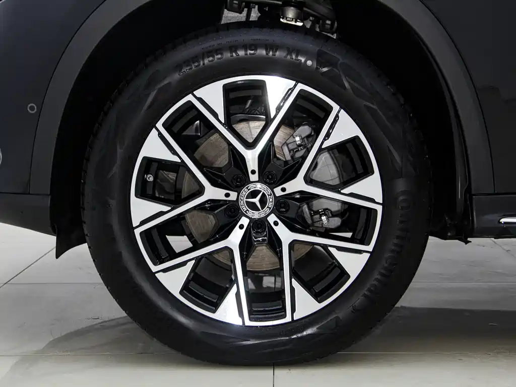 Mercedes-Benz GLC 2025 model facelift GLC 260 L 4MATIC Dynamic