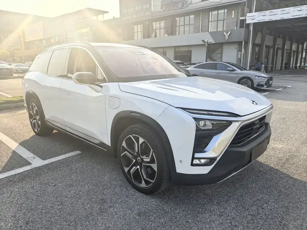 NIO ES8 2018 425km Base Edition 7-Seater