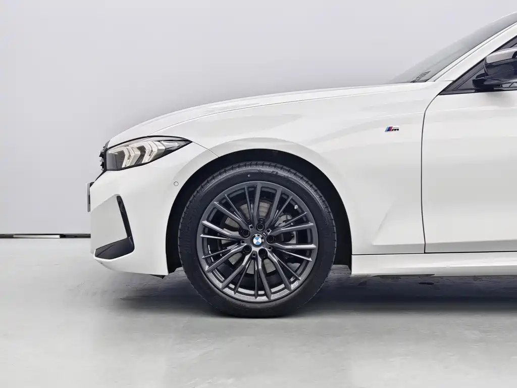 BMW 3 Series 2024 325Li M Sport Night Edition