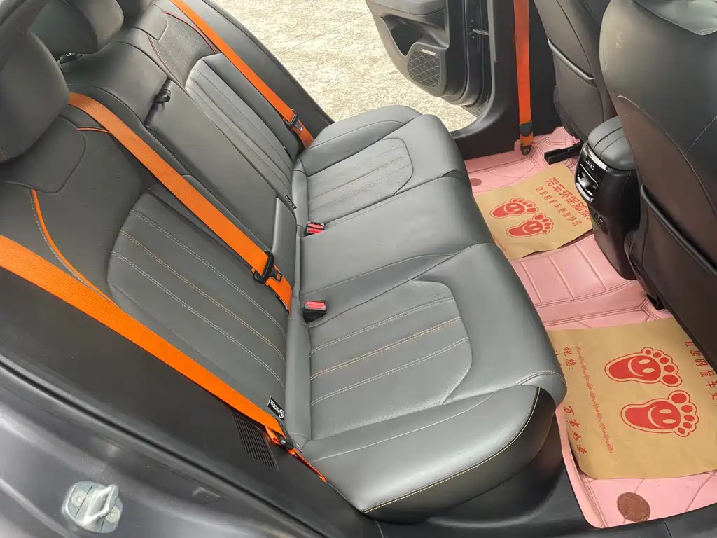 GAC Trumpchi Empow 2022 270T DCT J16 R-style Track Edition