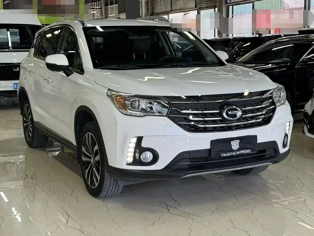 GAC Trumpchi GS4 2017 235T Automatic 2WD Luxury Smart Connect Edition
