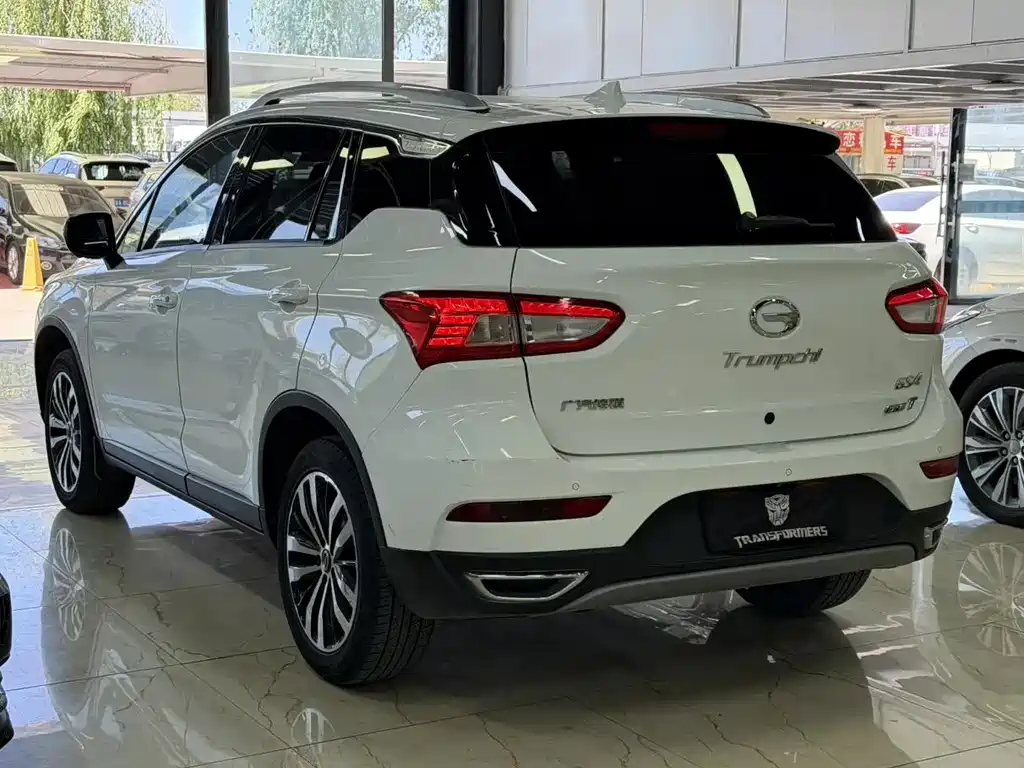 GAC Trumpchi GS4 2017 235T Automatic 2WD Luxury Smart Connect Edition