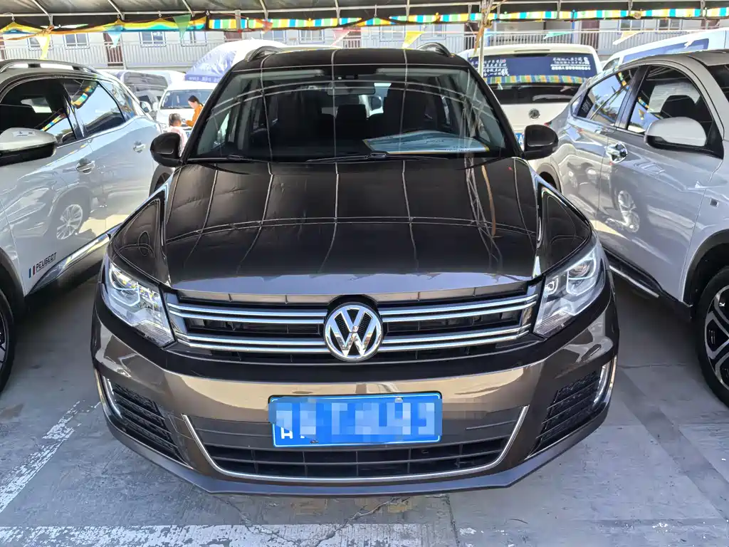 Tiguan 2015 1.8TSI Automatic FWD Comfort Edition