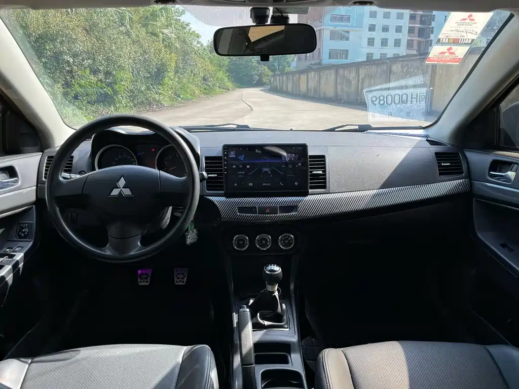 Mitsubishi Lancer EX 2012 New Year Edition 1.8L Manual Comfort