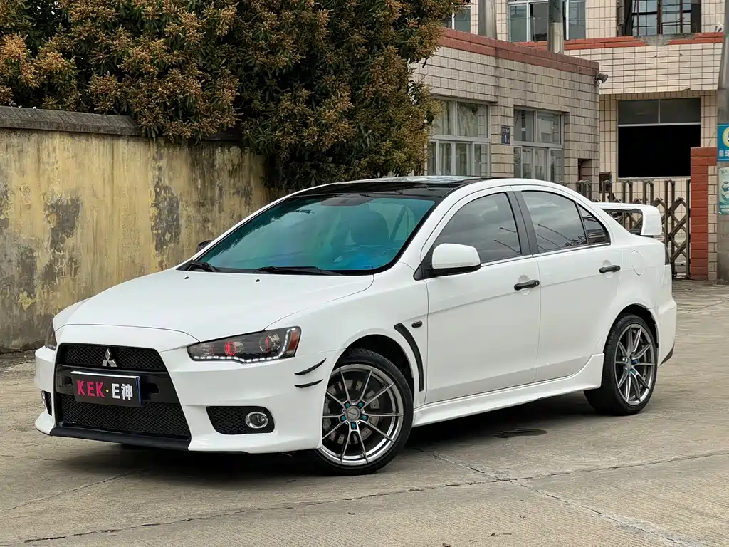 Mitsubishi Lancer EX 2012 New Year Edition 1.8L Manual Comfort