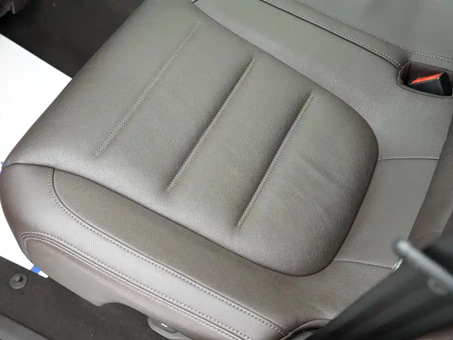 Volkswagen Touareg 2011 3.0 TSI Luxury