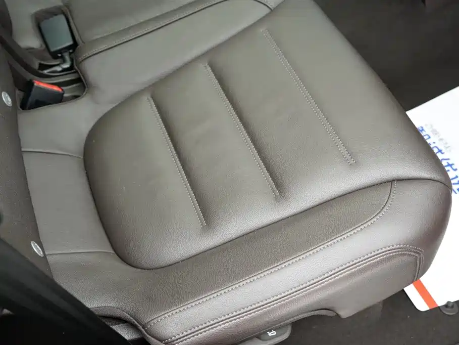 Volkswagen Touareg 2011 3.0 TSI Luxury
