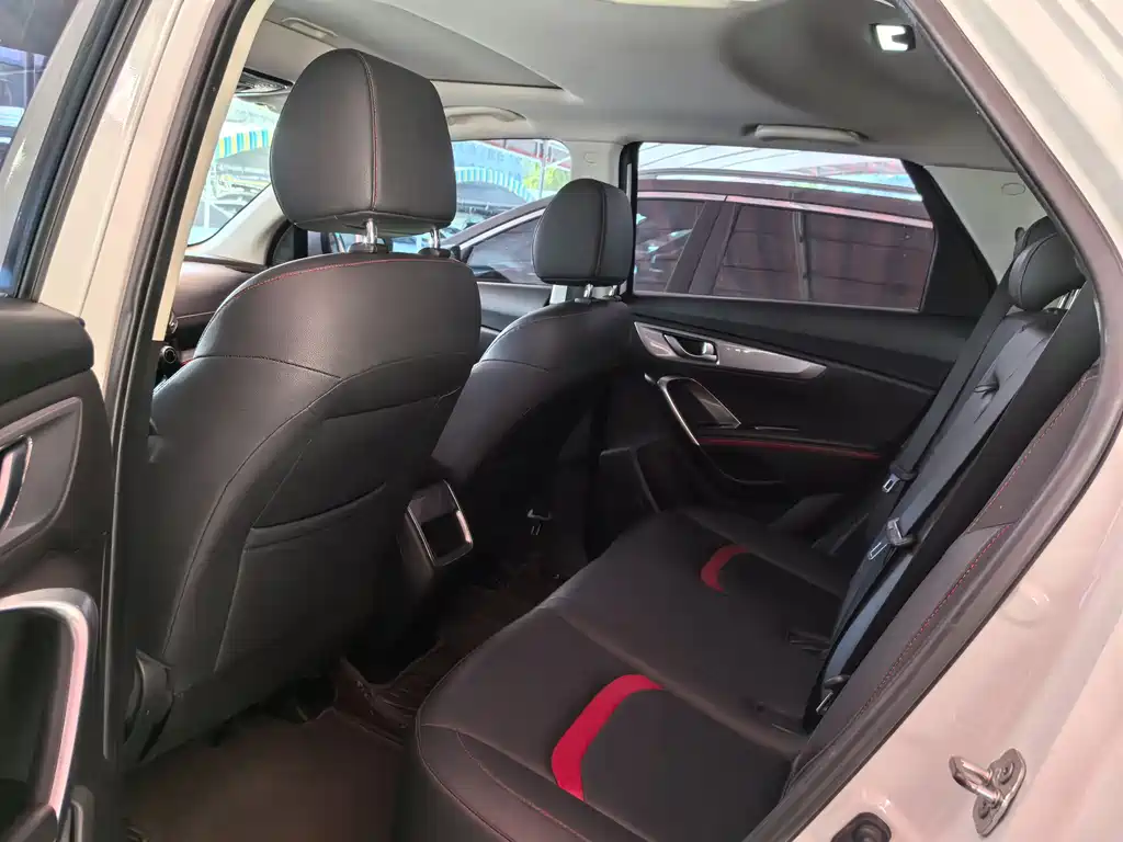 Changan CS55 2018 1.5T Automatic Xuanse Edition China V