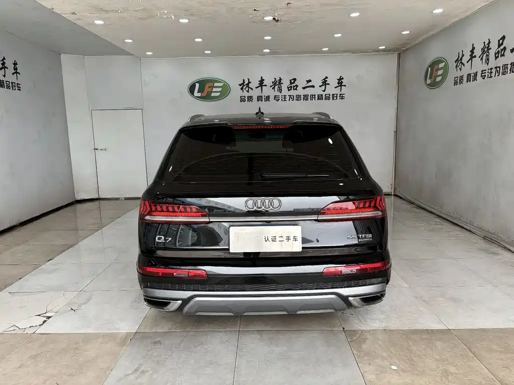 Audi Q7 2022 55 TFSI quattro S line