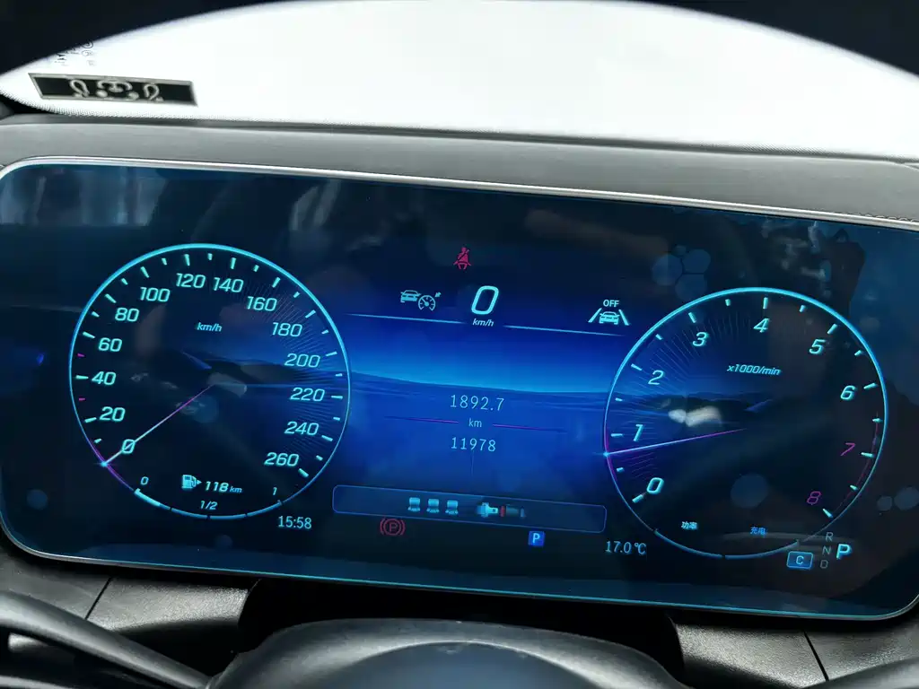 Mercedes-Benz GLC 2025 GLC 300 L 4MATIC Dynamic 5-seater