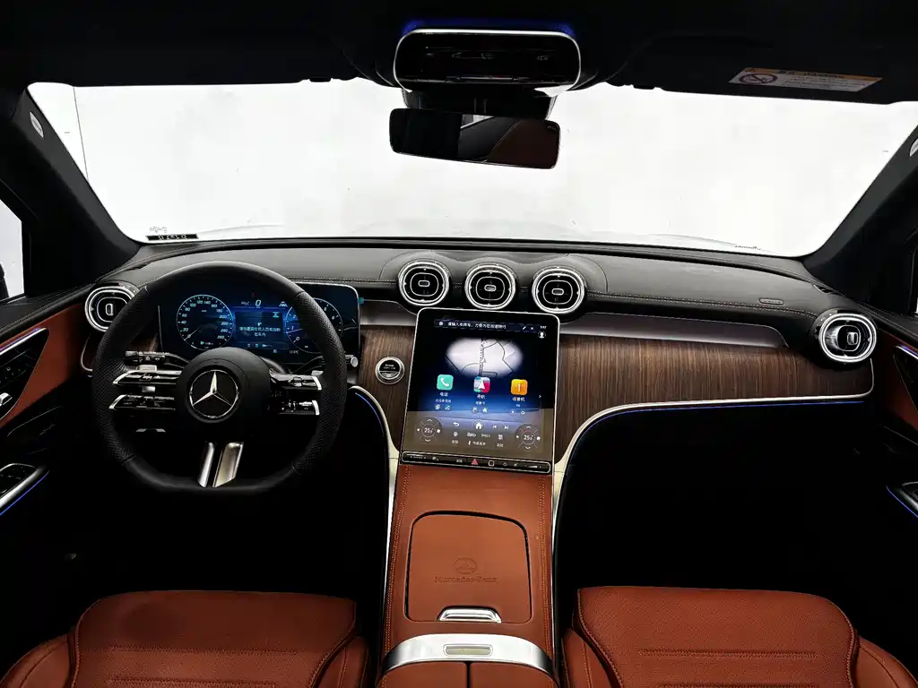Mercedes-Benz GLC 2025 GLC 300 L 4MATIC Dynamic 5-seater