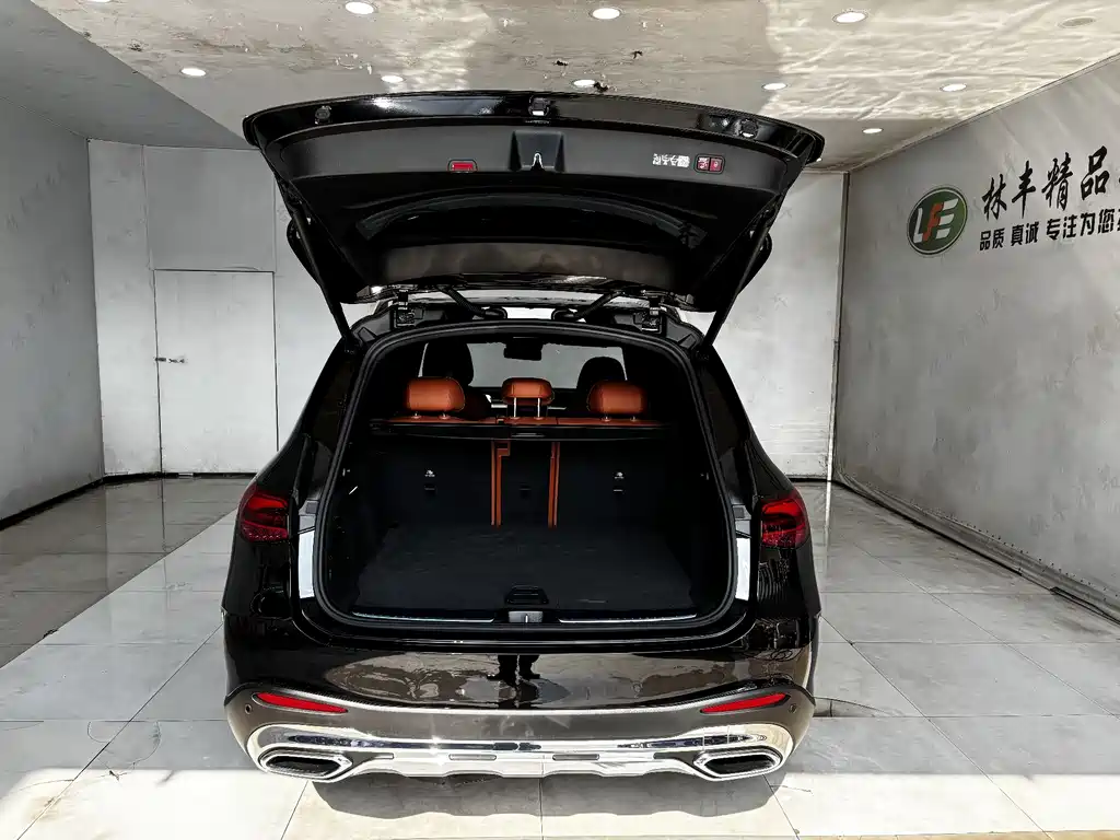Mercedes-Benz GLC 2025 GLC 300 L 4MATIC Dynamic 5-seater