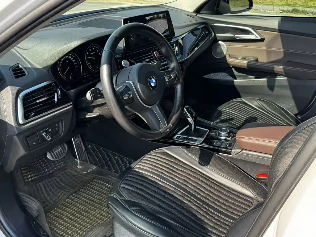 BMW 1 Series 2021 Model Year Facelift 120i M Sport Nightshade Edition