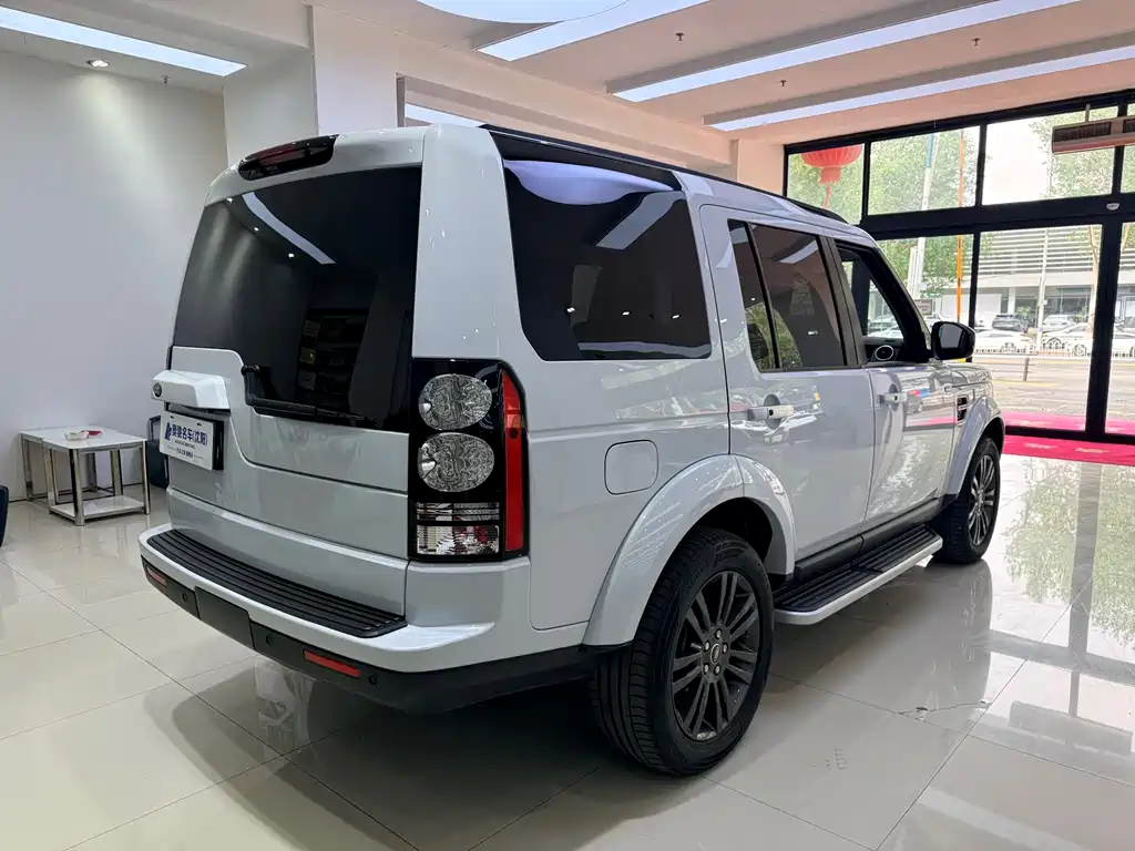 Land Rover Discovery 2016 3.0 SC V6 SE