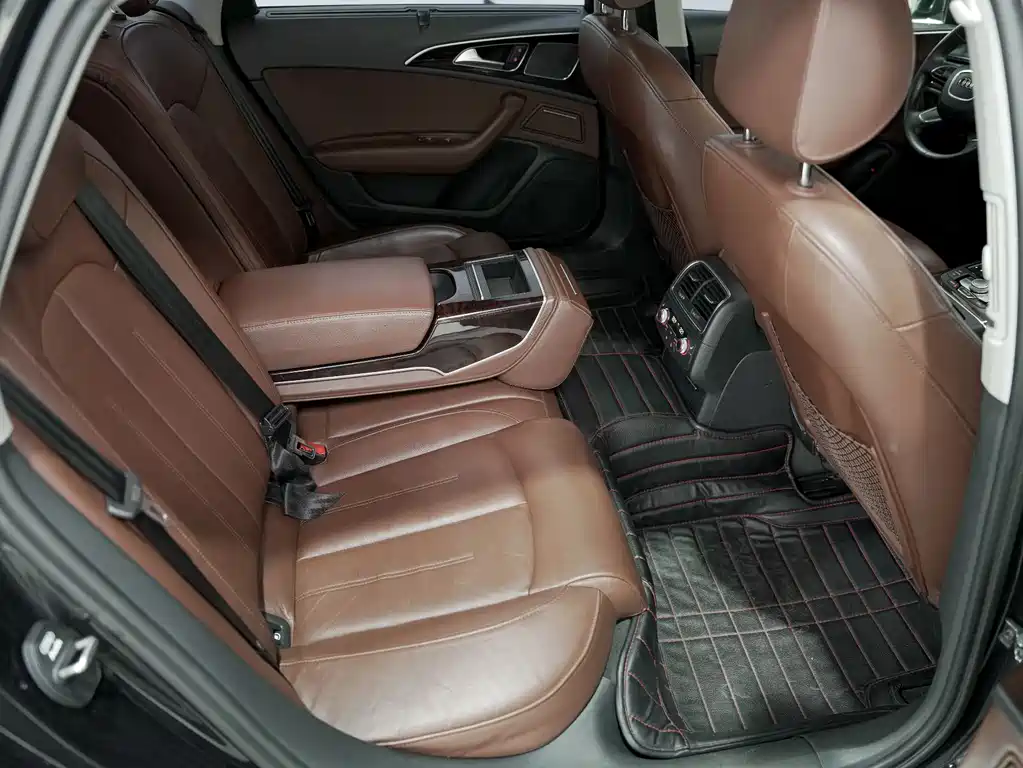 Audi A6L 2014 30 FSI Comfort