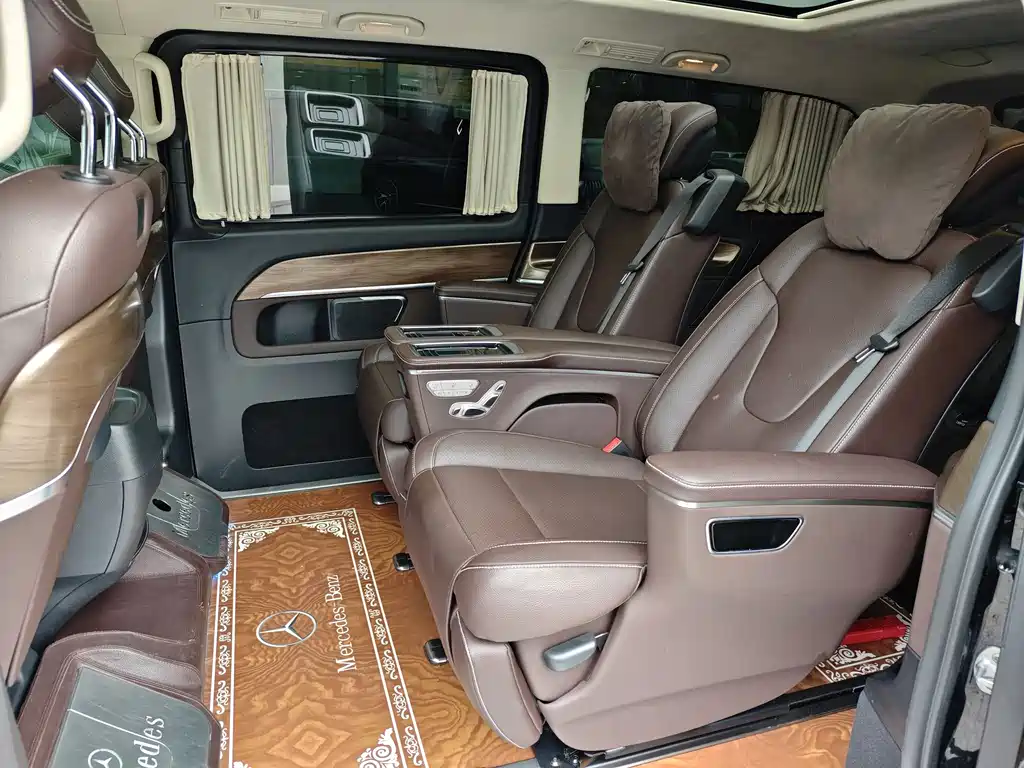 Mercedes-Benz V-Class 2021 V 260 L Long Wheelbase Luxury Edition