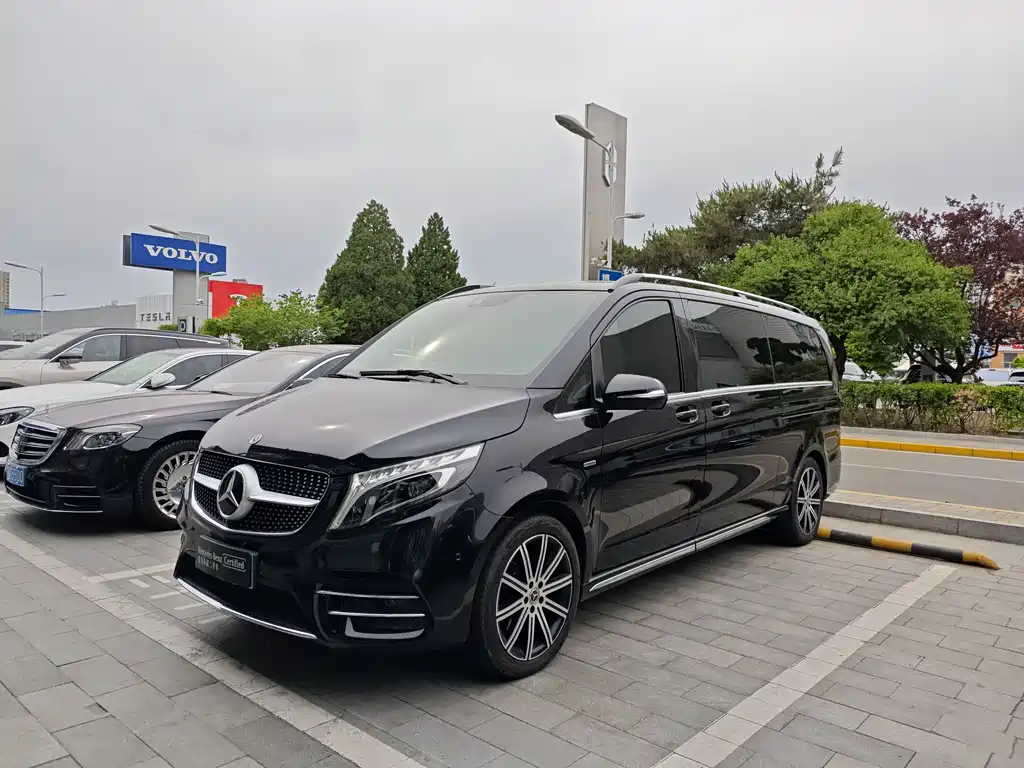 Mercedes-Benz V-Class 2021 V 260 L Long Wheelbase Luxury Edition