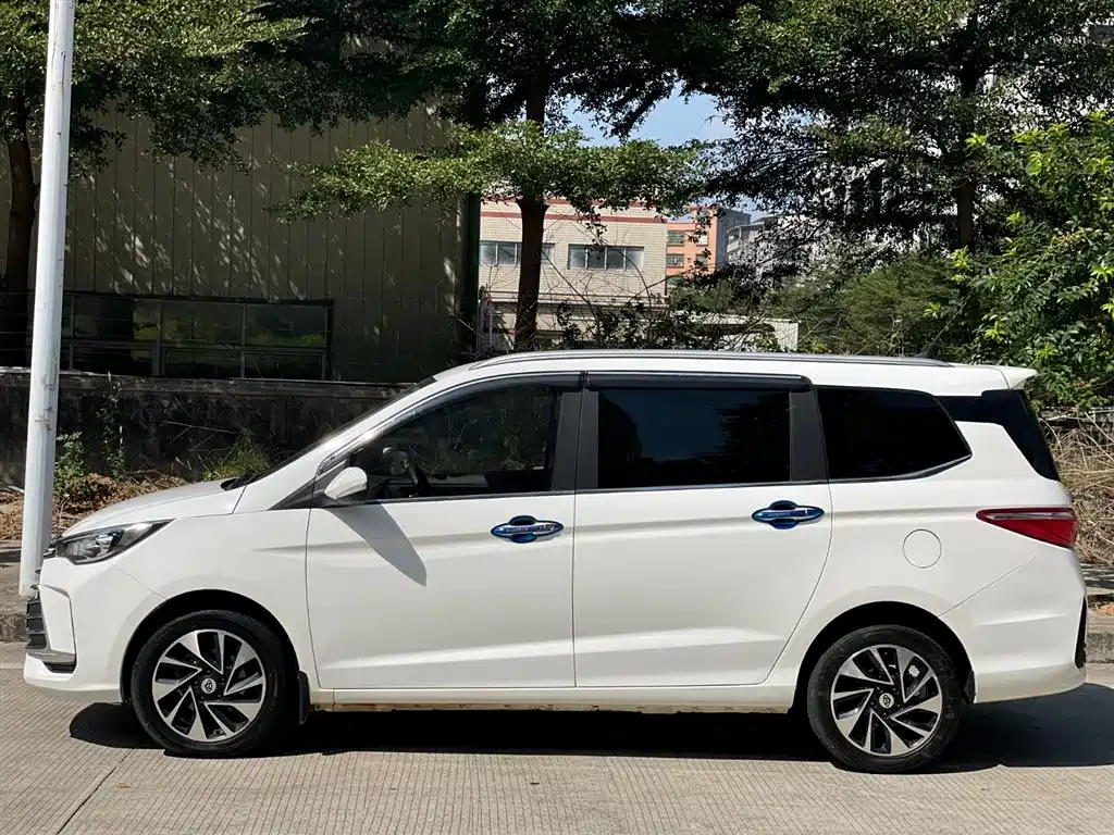 Changan Changxing 2019 1.5L Manual Smart Connect Premium Edition