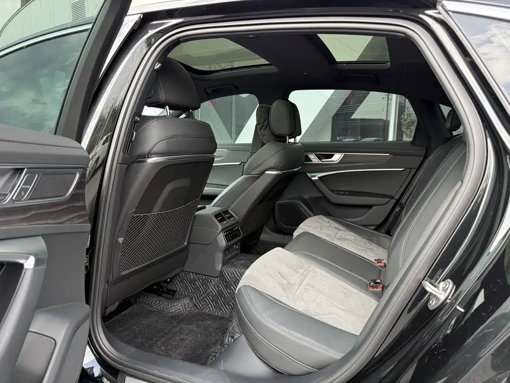 Audi A6L 2023 45 TFSI quattro Zhenxuan Dynamic Trim