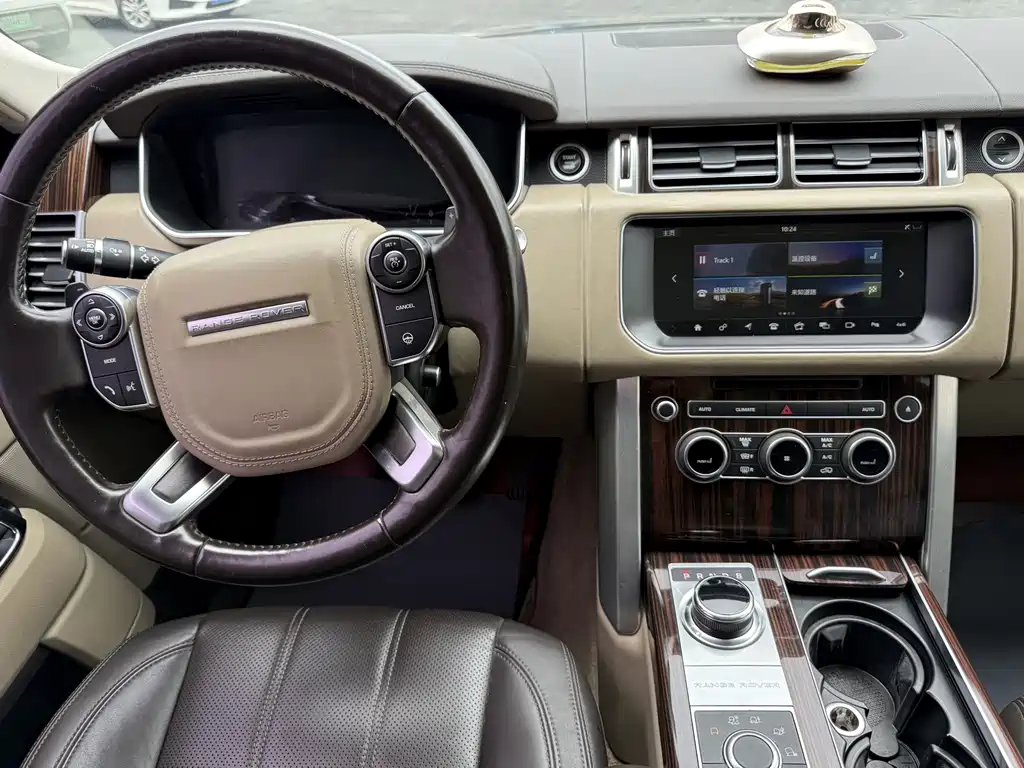 2017 Range Rover 3.0 SC V6 Vogue