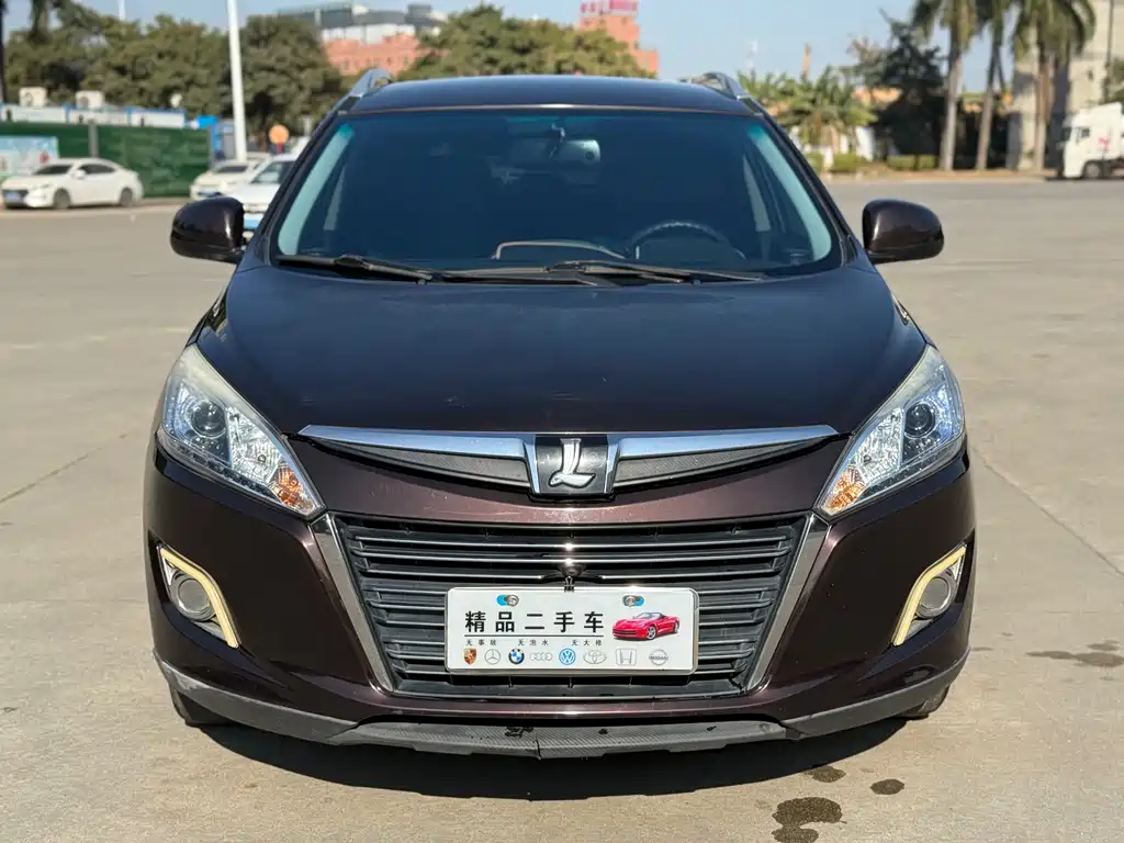 Luxgen U6 SUV 2015 1.8T Charm Edition