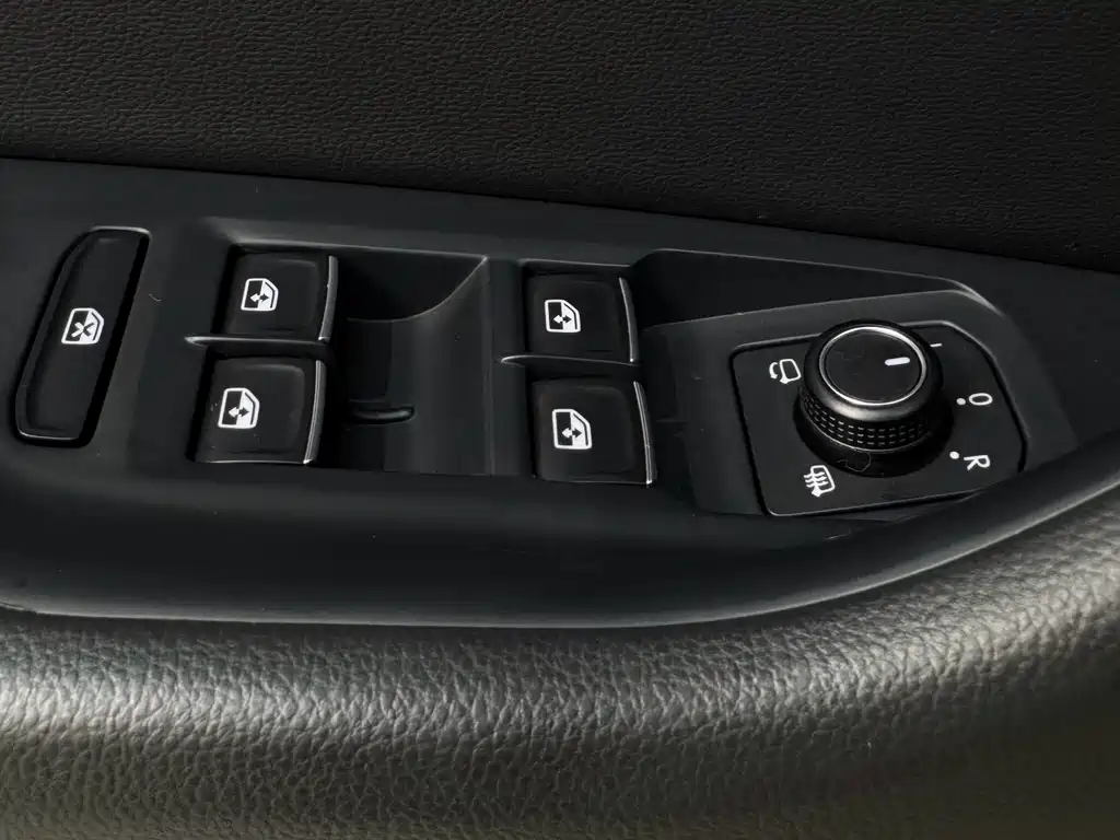 Magotan 2020 280TSI DSG Leading Edition