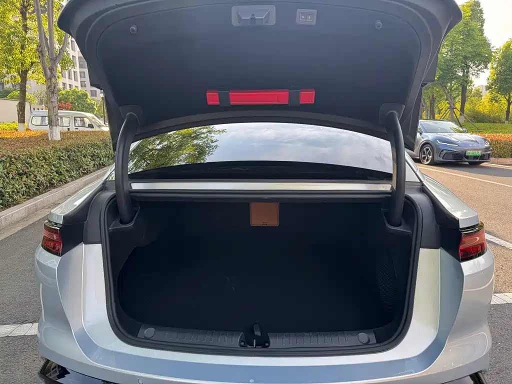 BYD Han L 2025 EV AWD LiDAR Flagship Edition