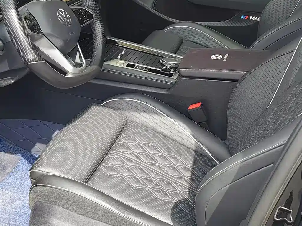 Magotan 2024 380TSI DSG Prestige Edition with Da Mai Package