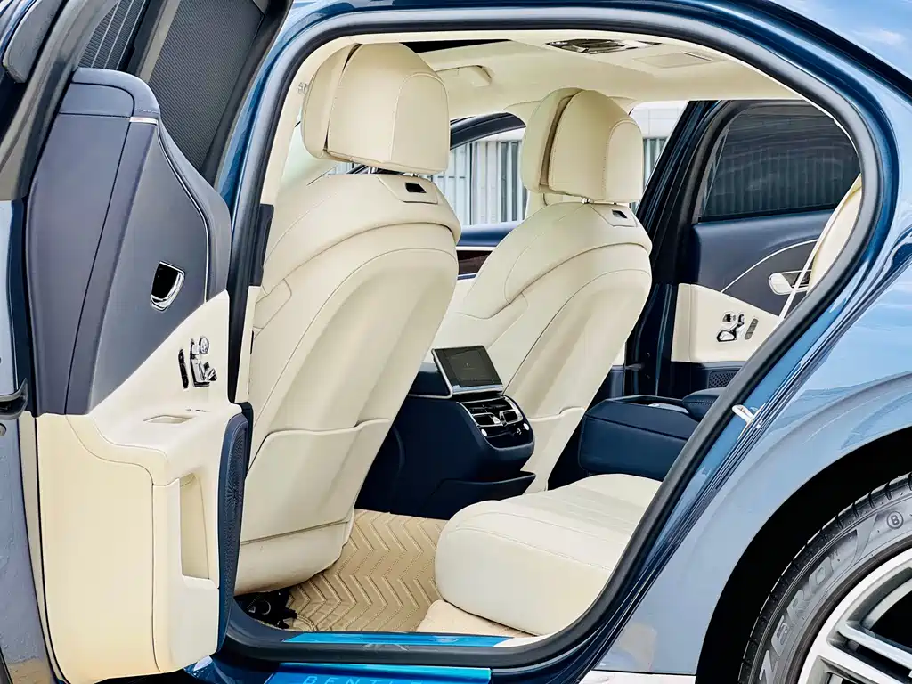 Bentley Flying Spur Plug-in Hybrid 2022 2.9T V6 Hybrid