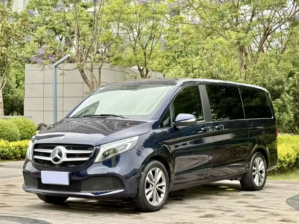 Mercedes-Benz V-Class 2021 V 260 Navigator Edition