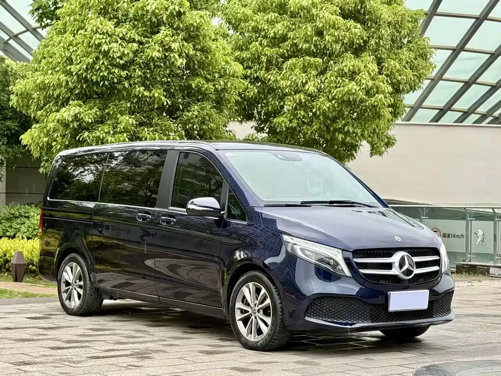 Mercedes-Benz V-Class 2021 V 260 Navigator Edition