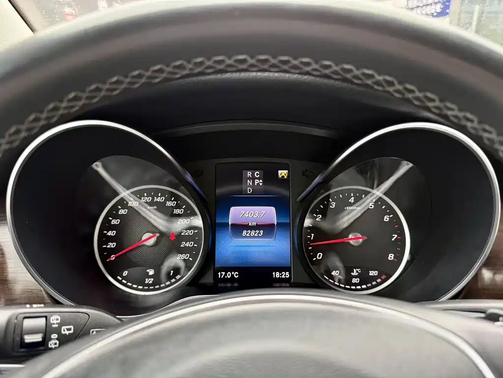 Mercedes-Benz V-Class 2021 V 260 Navigator Edition