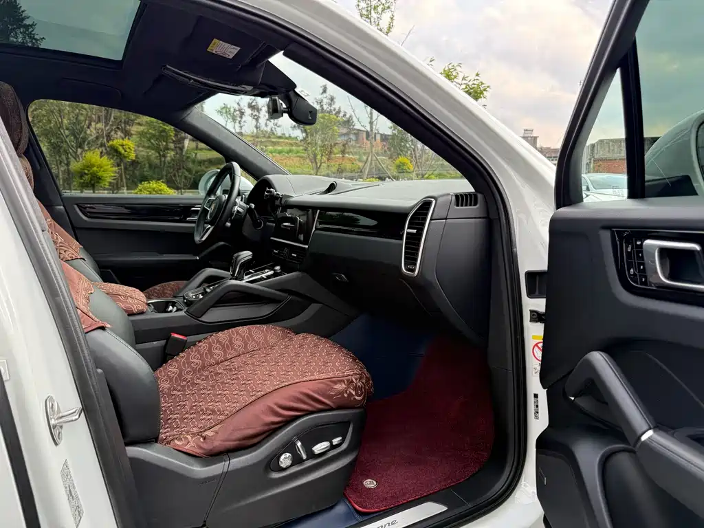 Porsche Cayenne E-Hybrid 2021 2.0T