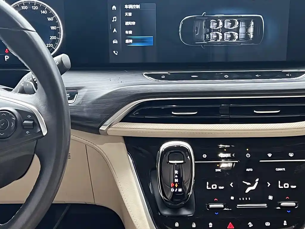 Buick GL8 2022 ES Luxury 653T