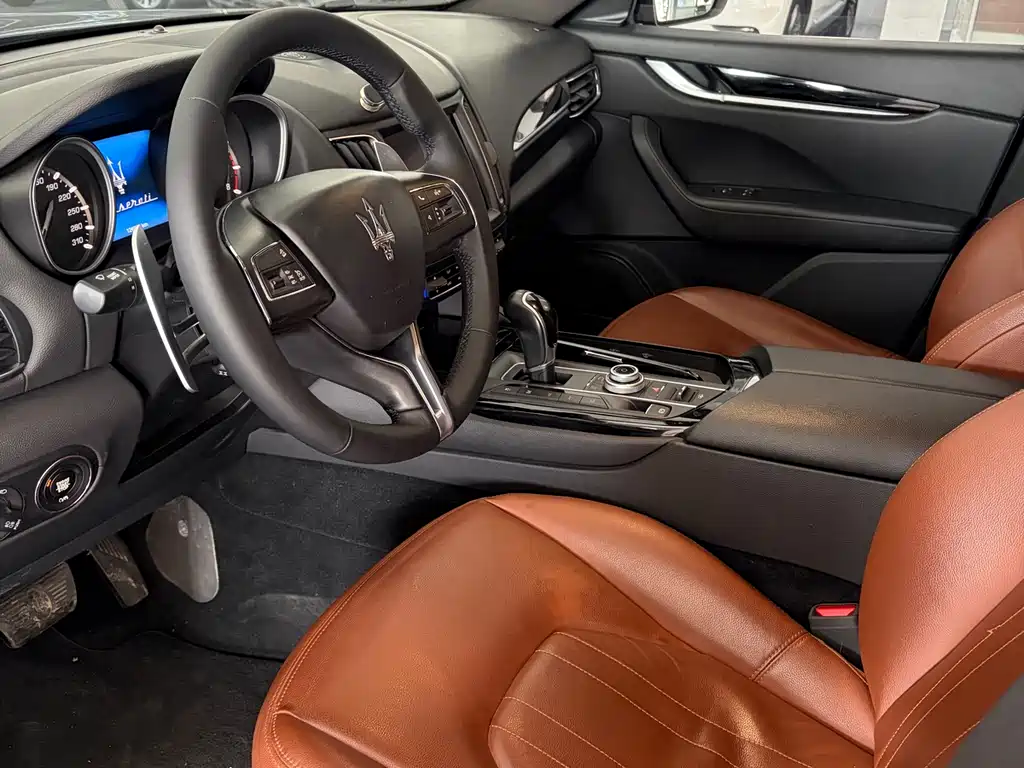 Maserati Levante 2019 3.0T Standard Edition China V