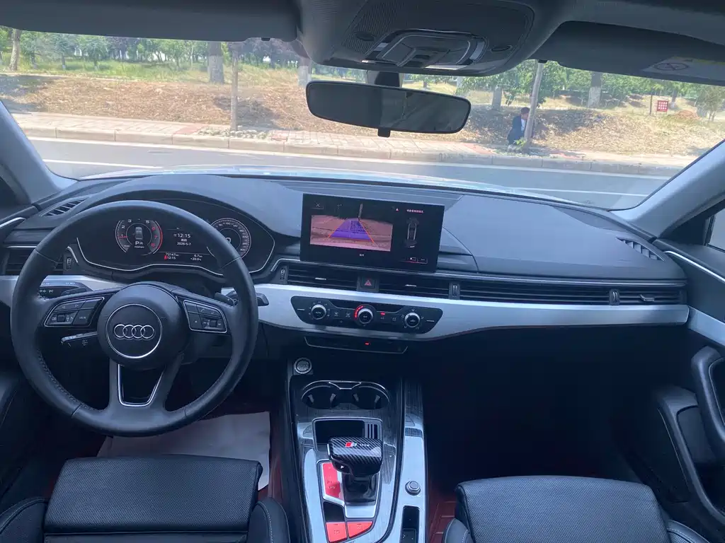 Audi A4L 2020 40 TFSI Fashion Dynamic Edition