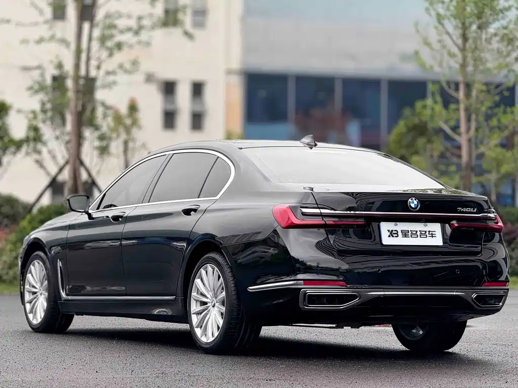 BMW 7 Series 2021 730Li Luxury Package