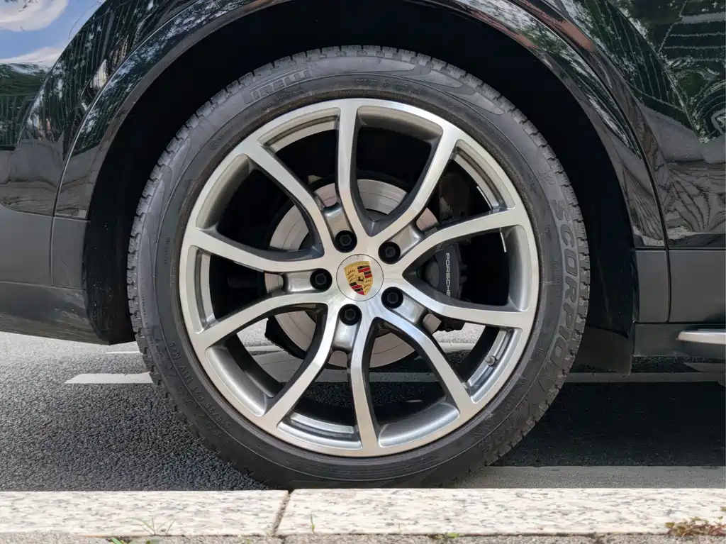 Porsche Cayenne 2019 3.0T
