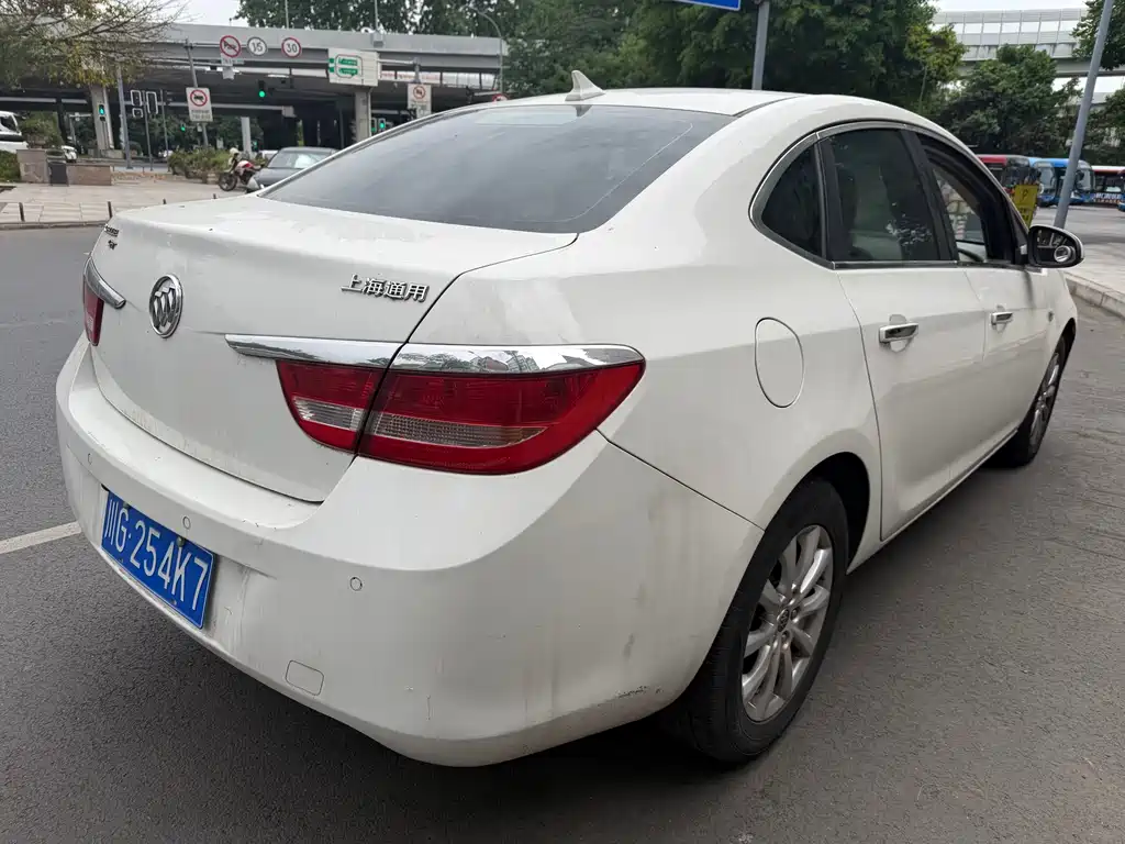 Buick Excelle GT 2013 1.6L Automatic Fashion Edition
