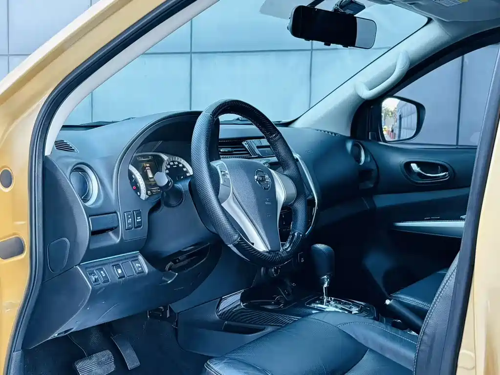 Nissan Terra 2018 2.5L Automatic 4WD Luxury Edition