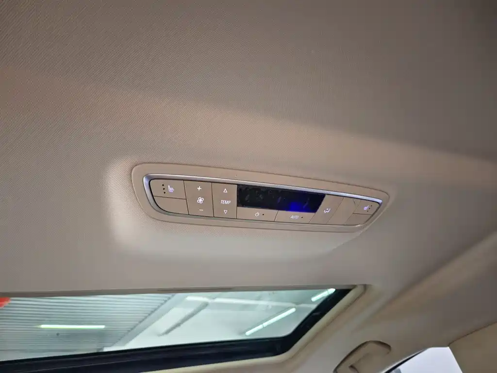 Buick GL8 2023 ES Land Business Class Premium Edition