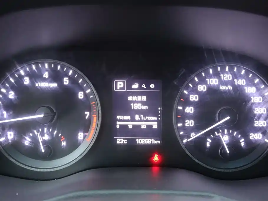 Tucson 2015 1.6T DCT 2WD Smart