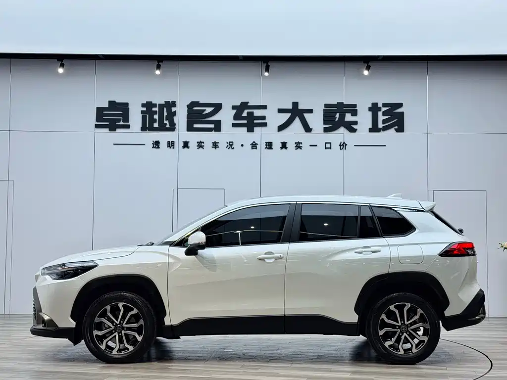 Frontlander 2023 2.0L CVT Luxury Edition